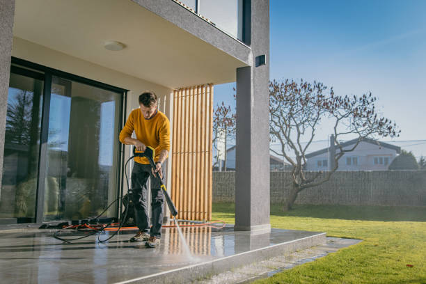 Best Fence Cleaning  in Torrington, CT
